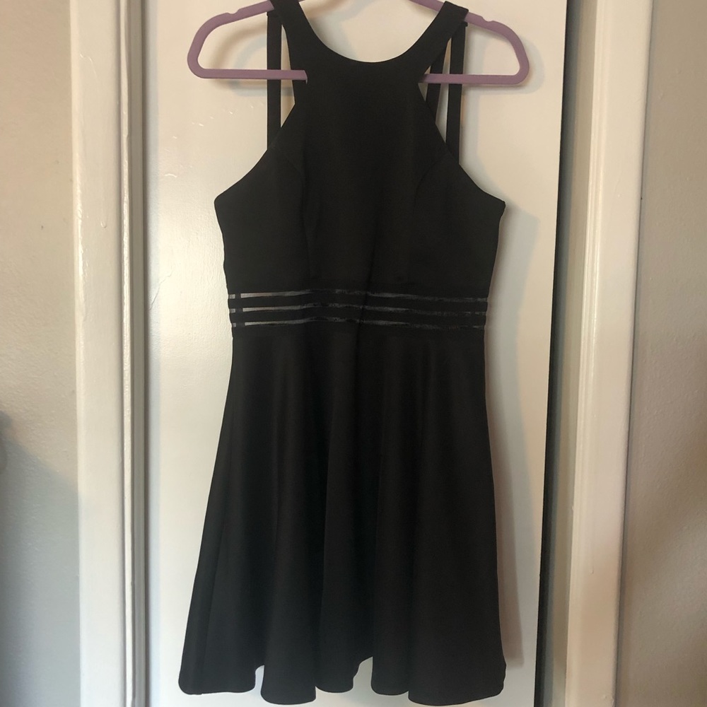 Juniors Little Black Dress